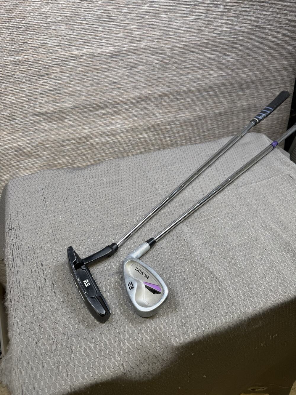ProSelect Womens Golf Pitching Wedge & Putter Right Hand Steel Silver 2 Clubs